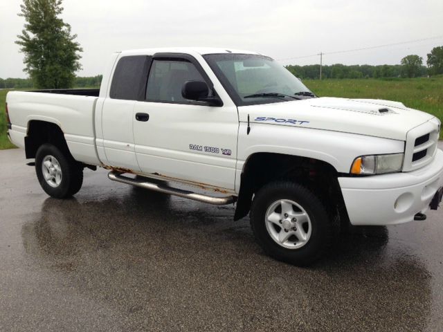 2001 Dodge Ram 1500 1500 LT 4WD