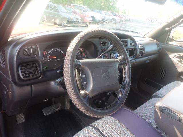 2001 Dodge Ram 1500 SLT