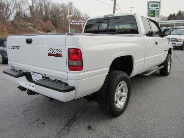 2001 Dodge Ram 1500 Trek