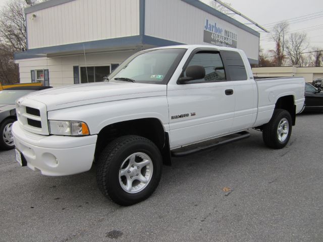 2001 Dodge Ram 1500 Trek