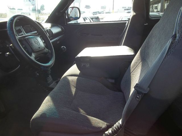 2001 Dodge Ram 1500 1500 LT 4WD