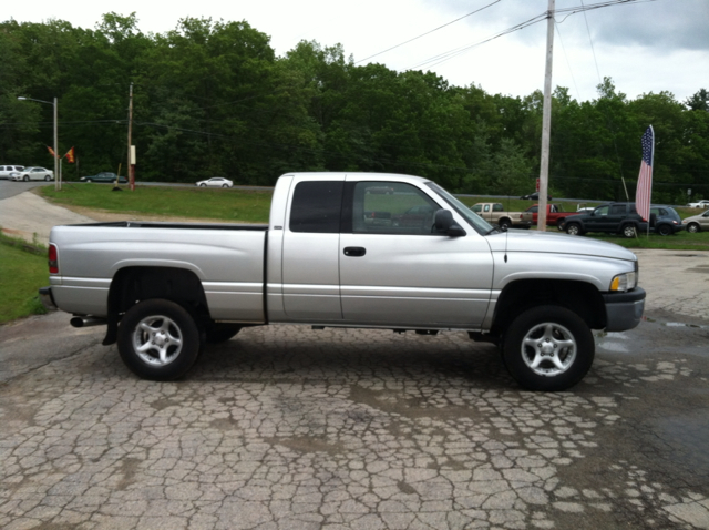 2001 Dodge Ram 1500 1500 LT 4WD