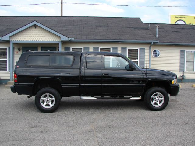2001 Dodge Ram 1500 Flint CLOT
