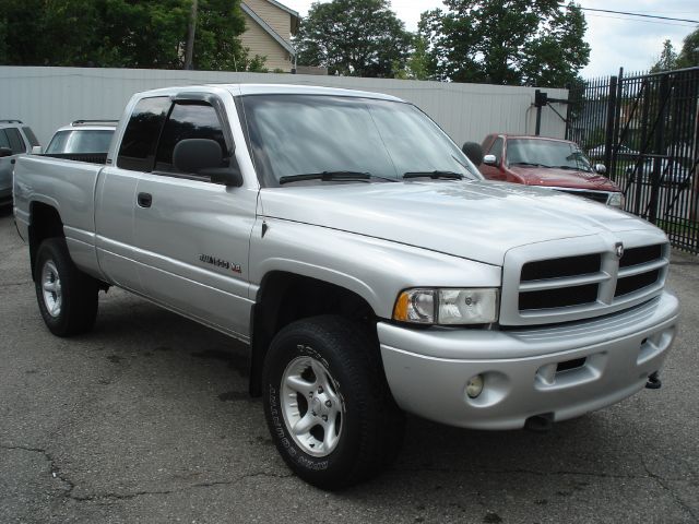 2001 Dodge Ram 1500 4WD 1500 LTZ