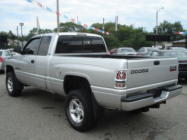 2001 Dodge Ram 1500 4WD 1500 LTZ