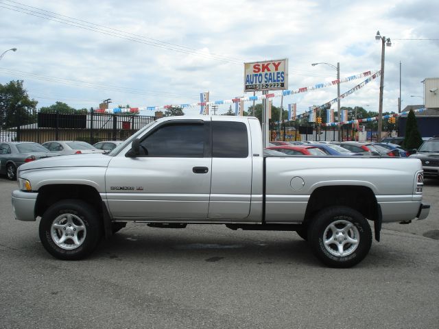 2001 Dodge Ram 1500 4WD 1500 LTZ
