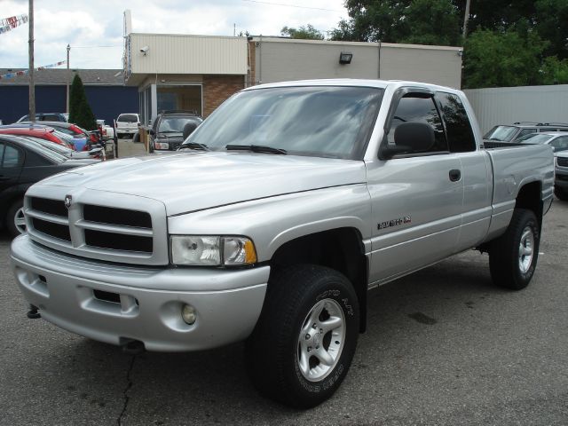 2001 Dodge Ram 1500 4WD 1500 LTZ