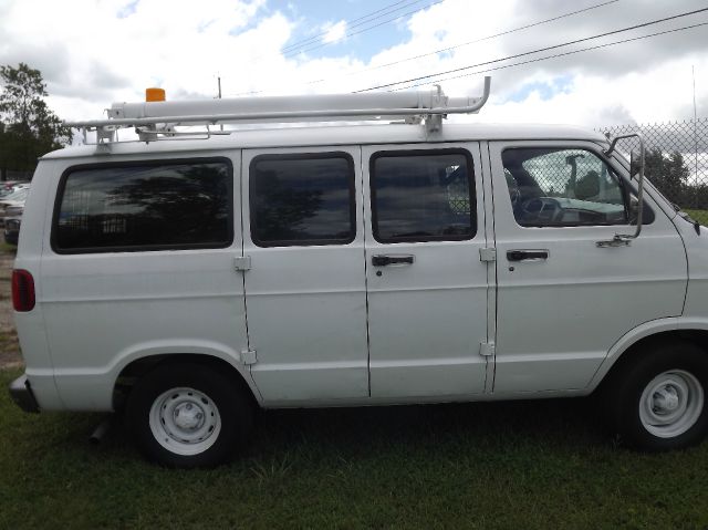 2001 Dodge Ram 1500 FWD CXS
