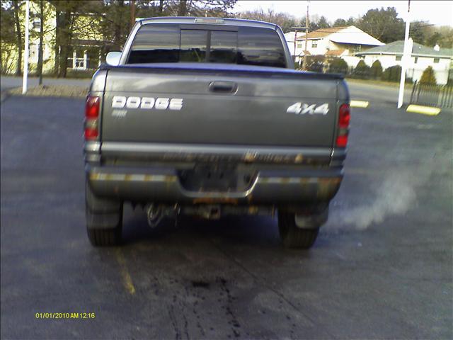 2001 Dodge Ram 1500 Base