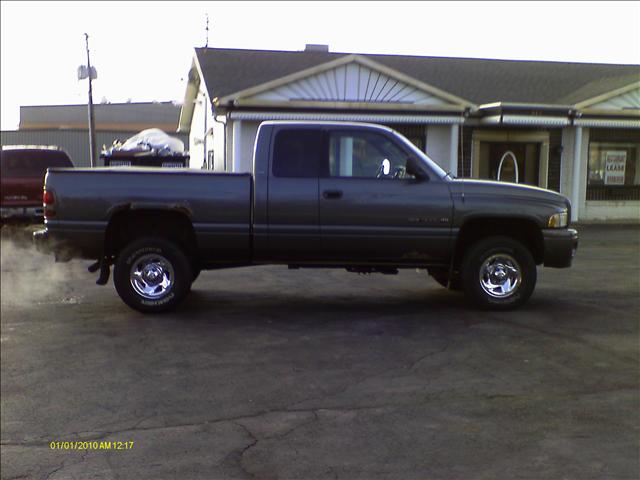 2001 Dodge Ram 1500 Base