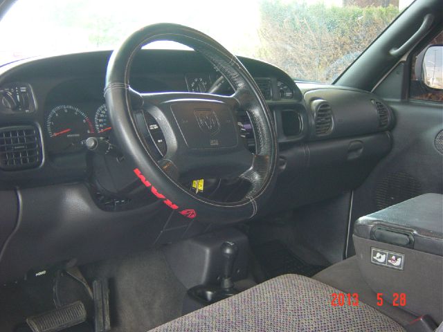 2001 Dodge Ram 1500 1500 LT 4WD