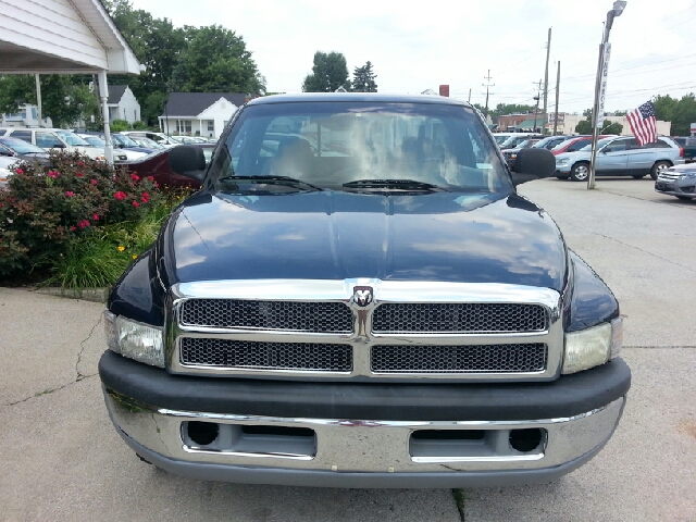 2001 Dodge Ram 1500 T Chairs