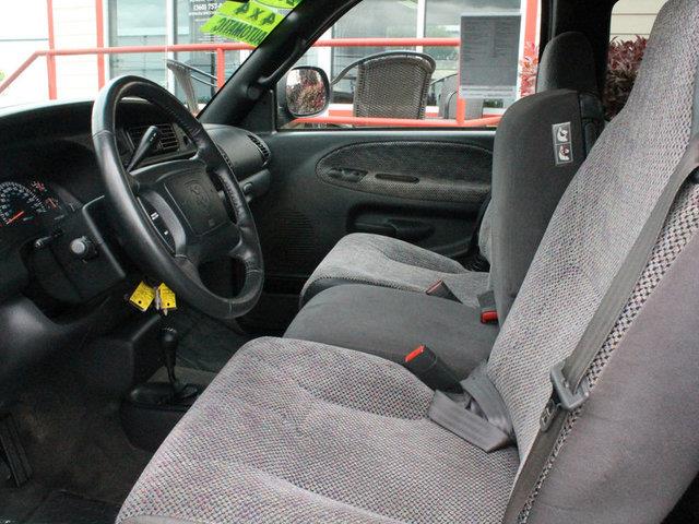 2001 Dodge Ram 1500 R-T Coupe