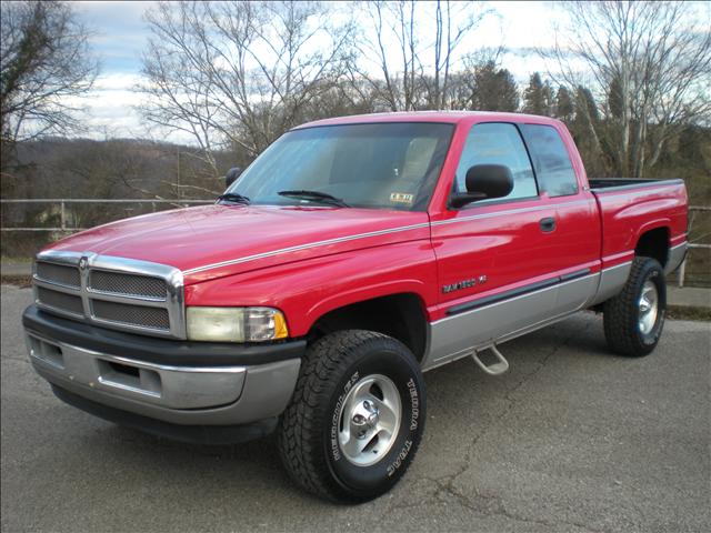 2001 Dodge Ram 1500 BOX