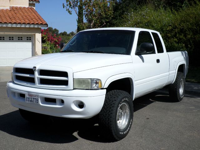 2001 Dodge Ram 1500 1500 LT 4WD