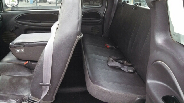 2001 Dodge Ram 1500 Base