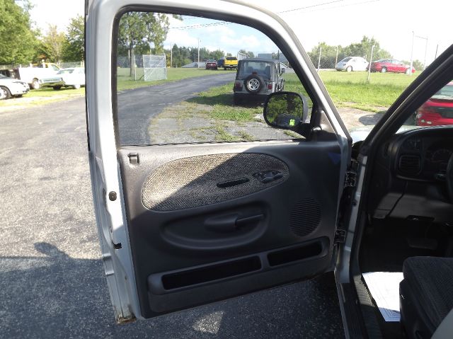 2001 Dodge Ram 1500 5dr HB Touring (SE) Hatchback