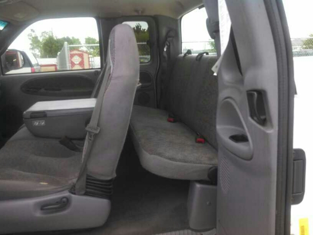 2001 Dodge Ram 1500 Base