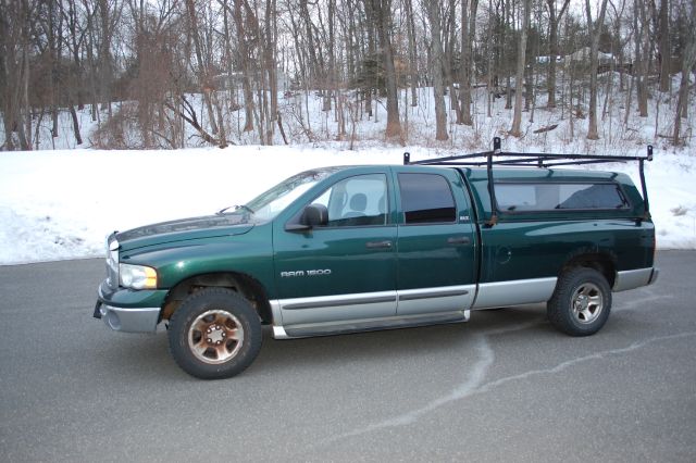 2002 Dodge Ram 1500 4dr 4WD EXT LS 4x4 SUV