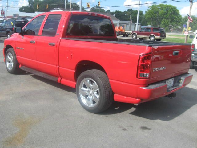 2002 Dodge Ram 1500 Crew Cab 4-wheel Drive LTZ