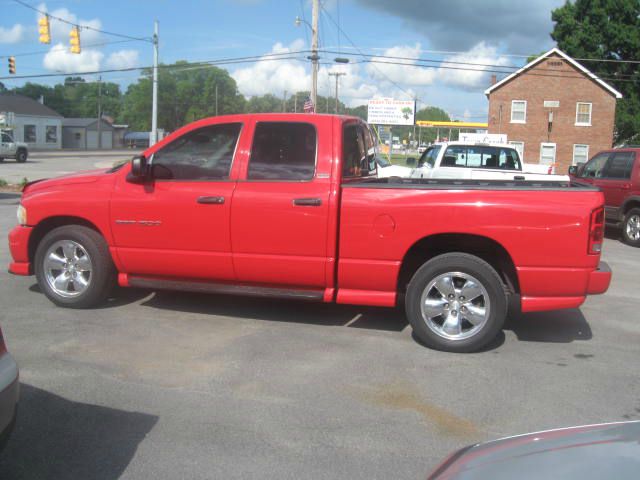 2002 Dodge Ram 1500 Crew Cab 4-wheel Drive LTZ