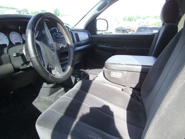 2002 Dodge Ram 1500 HD Reg. Cab 8-ft. Bed 2WD