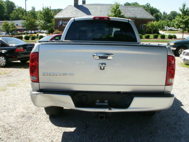 2002 Dodge Ram 1500 Crew Cab 4-wheel Drive LTZ