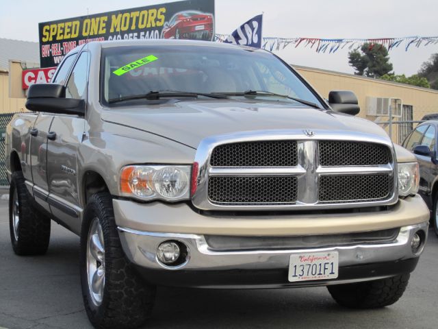 2002 Dodge Ram 1500 4X2 Extended CAB 122.9 IN
