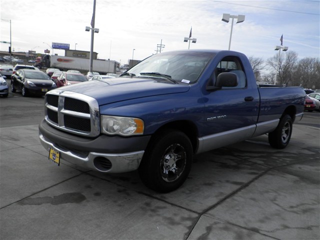 2002 Dodge Ram 1500 Base