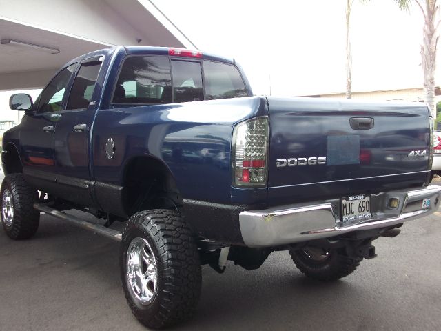 2002 Dodge Ram 1500 4X2 Extended CAB 122.9 IN