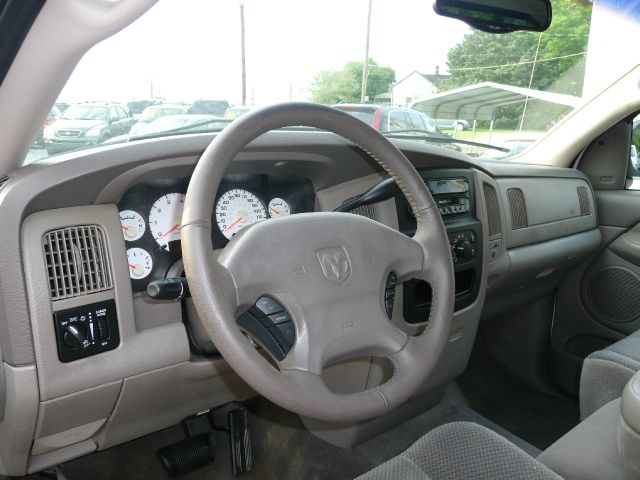 2002 Dodge Ram 1500 Extended Cab Standard Box 4-wheel Drive LS