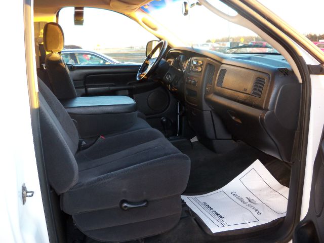 2002 Dodge Ram 1500 HD Reg. Cab 8-ft. Bed 2WD