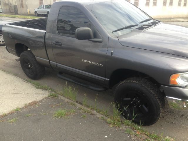 2002 Dodge Ram 1500 Sahara 4X4
