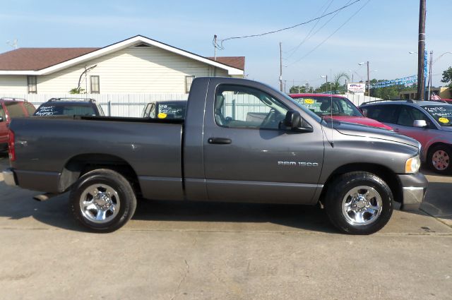 2002 Dodge Ram 1500 4dr Touring