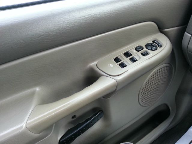 2002 Dodge Ram 1500 Ext WT