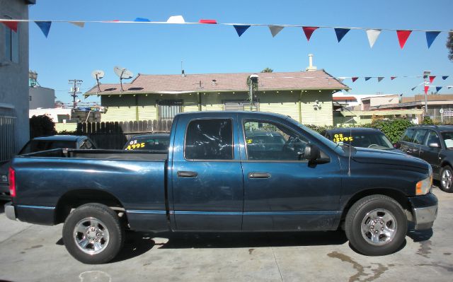 2002 Dodge Ram 1500 Crew Cab 4-wheel Drive LTZ
