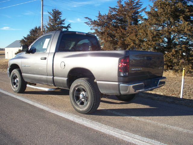 2002 Dodge Ram 1500 Sahara 4X4