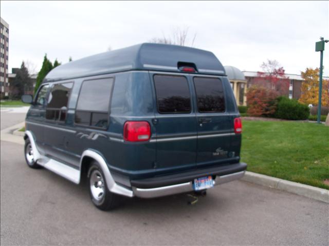 2002 Dodge Ram 1500 4dr Laredo 4WD NAV