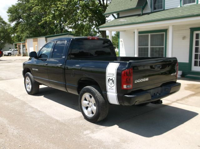 2002 Dodge Ram 1500 Ext WT