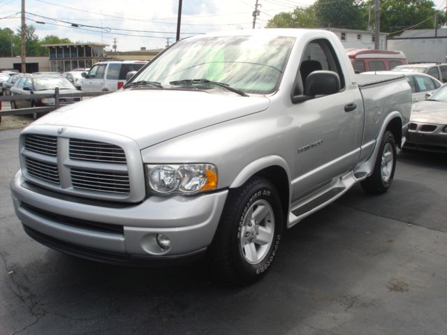 2002 Dodge Ram 1500 Sahara 4X4