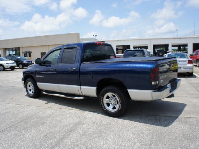 2003 Dodge Ram 1500 SLT