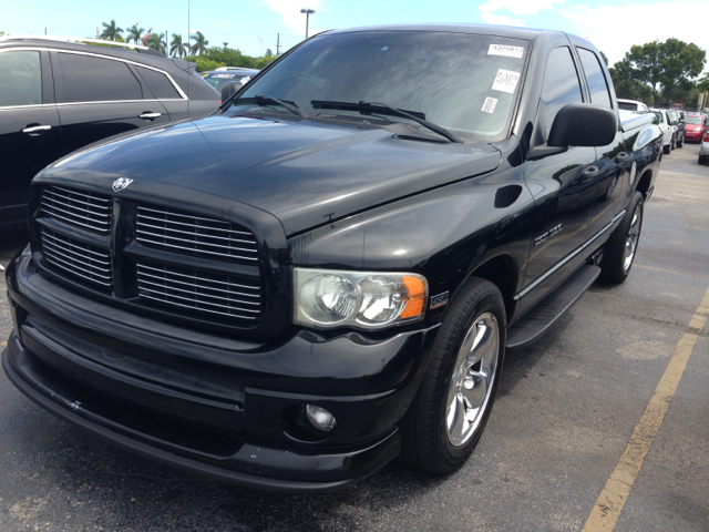 2003 Dodge Ram 1500 Sedan LX