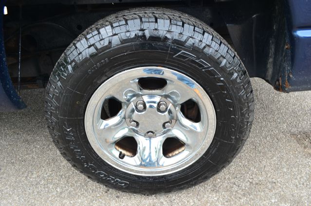 2003 Dodge Ram 1500 328ica