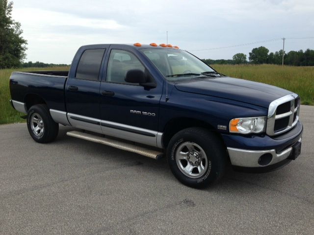2003 Dodge Ram 1500 4dr 4WD EXT LS 4x4 SUV