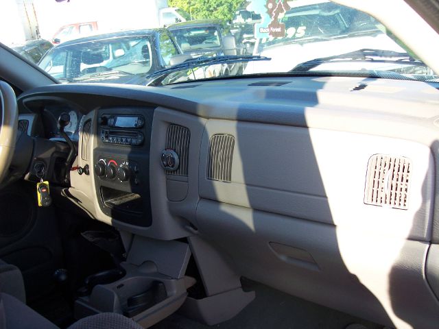 2003 Dodge Ram 1500 Ext WT