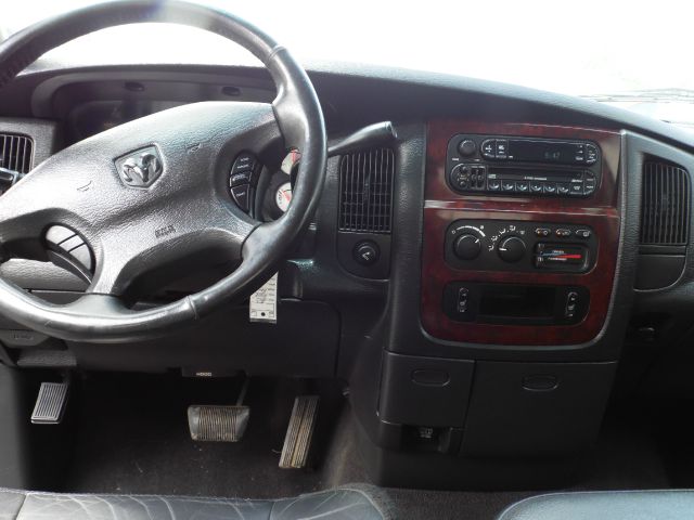 2003 Dodge Ram 1500 Ext WT