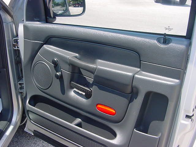 2003 Dodge Ram 1500 4dr Touring