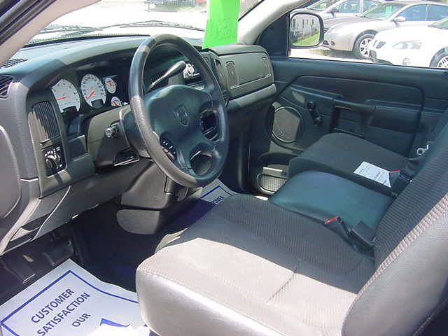 2003 Dodge Ram 1500 4dr Touring