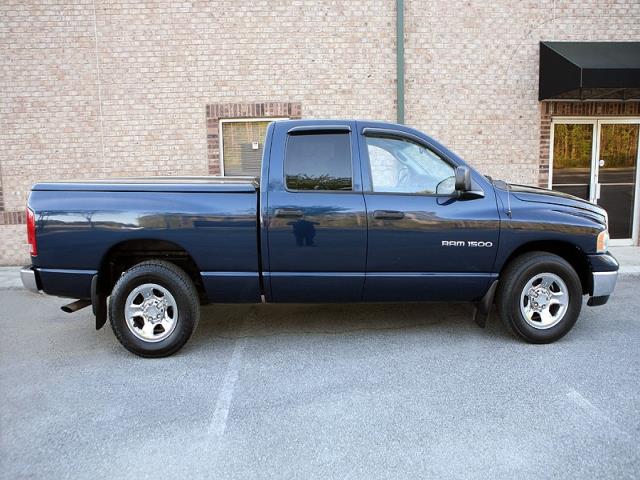 2003 Dodge Ram 1500 Sport