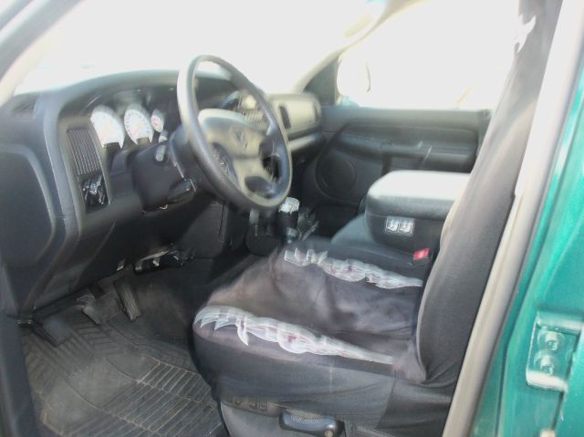 2003 Dodge Ram 1500 4dr 114 WB XLT 4WD